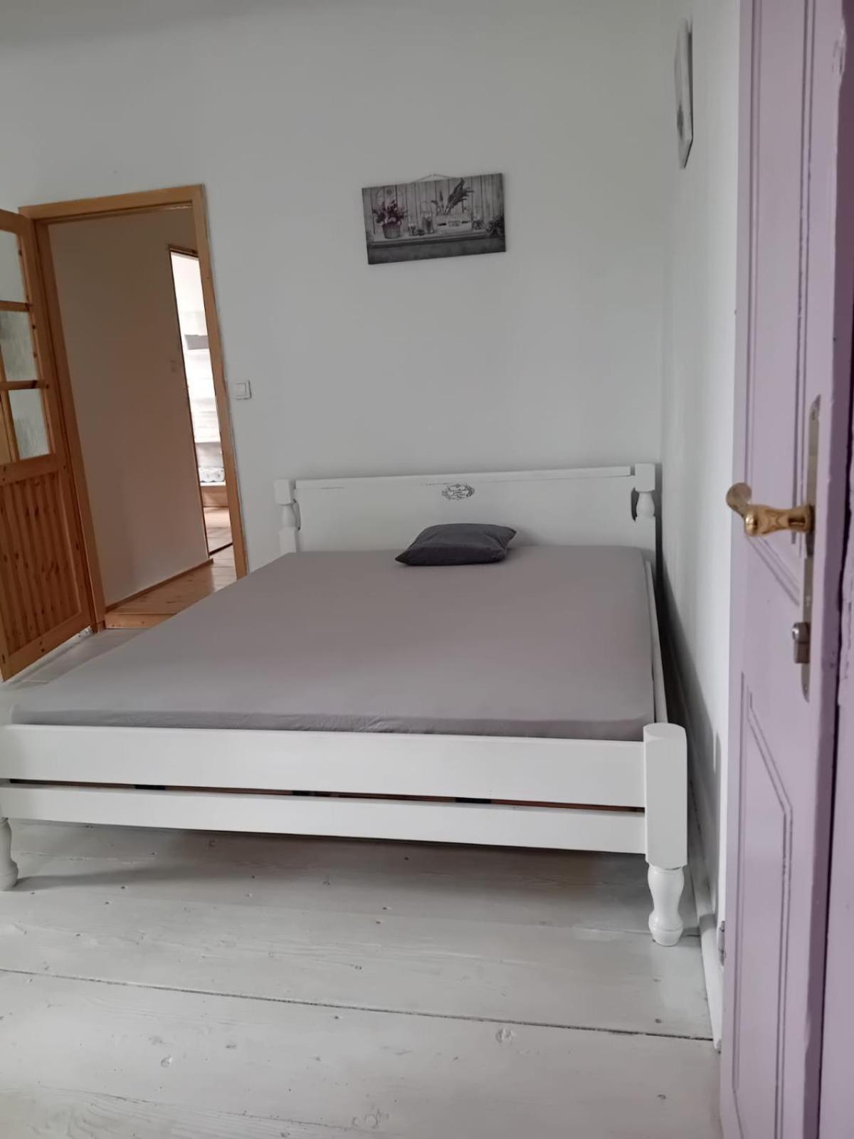Nerezine Apartmany Centrum Ngoại thất bức ảnh