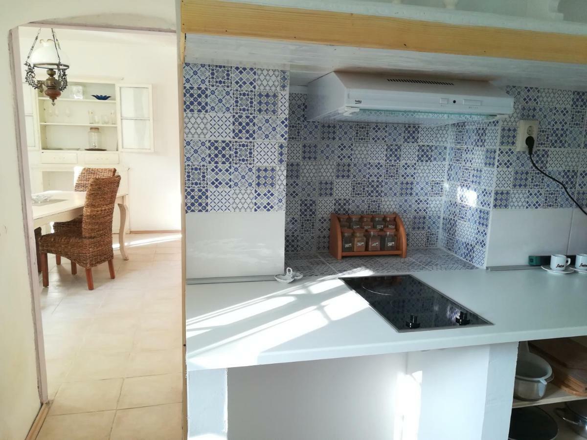 Nerezine Apartmany Centrum Ngoại thất bức ảnh